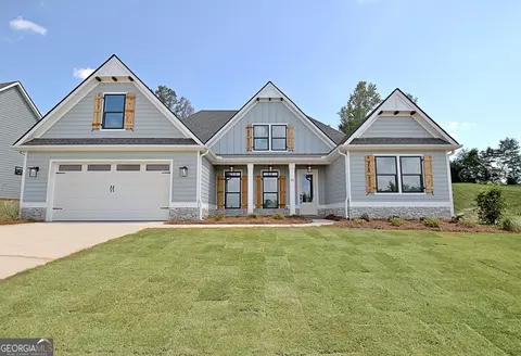 40 Greylock Creek Dr, Senoia, GA 30276