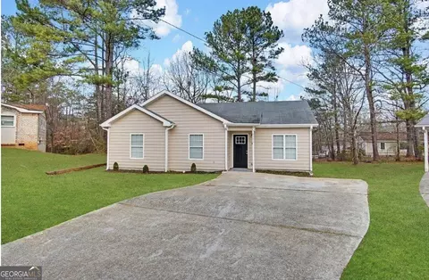 9102 Morris Dr SW, Covington, GA 30014