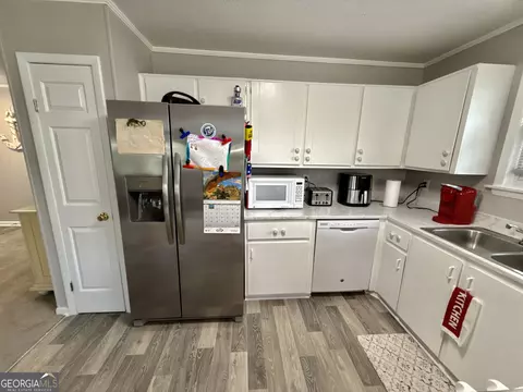 276 Circle Dr, Midway, GA 31320 photo 14