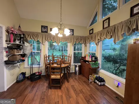 Dining - 114 Taylor Len Dr, Lagrange, GA 30240 photo 3 of 4