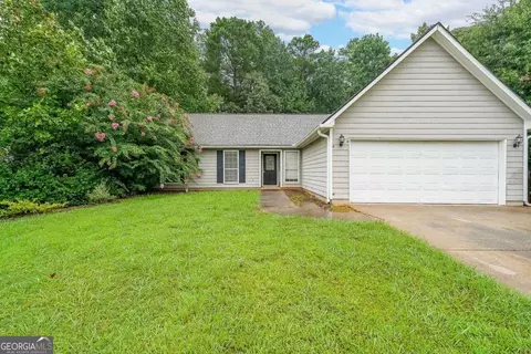 1830 Mckendree Lake Dr, Lawrenceville, GA 30043