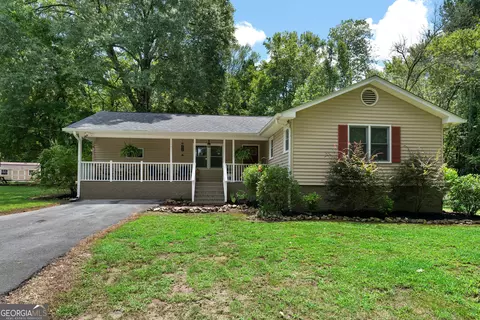 1246 Roland Hayes Pkwy SW, Calhoun, GA 30701