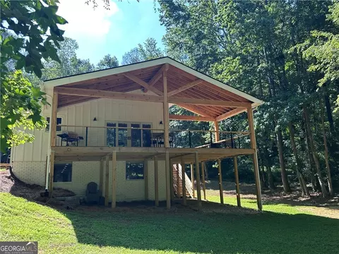 9345 Turtleback Dr, Gainesville, GA 30506