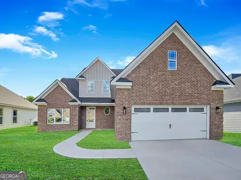 113 John Eady Ct, Savannah, GA 31405