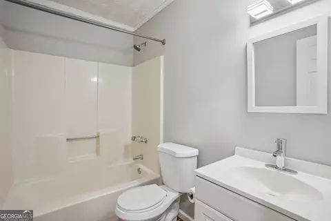 Bath - Undisclosed, Rex, GA 30273 photo 2 of 2