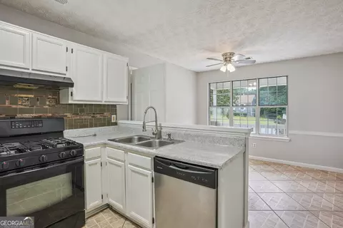 Kitchen - Undisclosed, Rex, GA 30273 photo 1 of 1