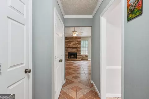 Entry Way - Undisclosed, Rex, GA 30273 photo 1 of 1