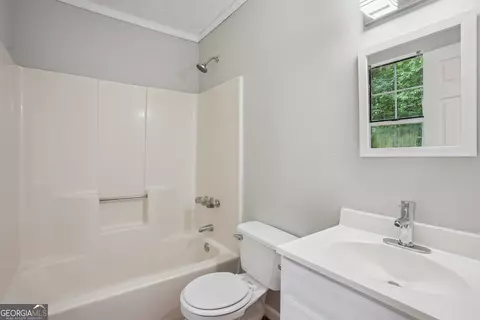 Bath - Undisclosed, Rex, GA 30273 photo 1 of 2