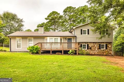 372 Thigpen Rd, Newnan, GA 30263