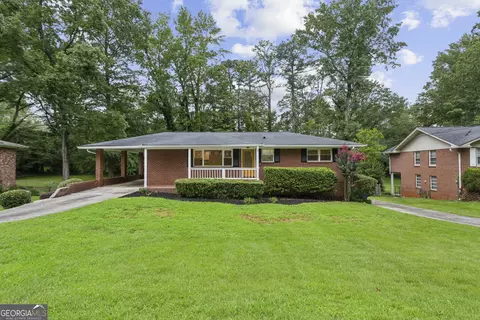 2221 Plantation Dr, East Point, GA 30344