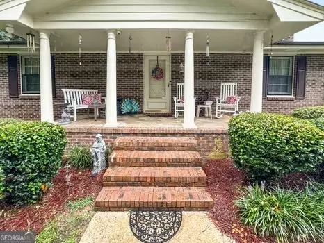 8971 Thornton Blvd, Jonesboro, GA 30236