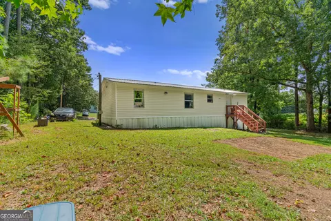 Exterior - 949 Fox Bridge Rd, Dalton, GA 30721 photo 9 of 12