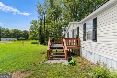 Exterior - 949 Fox Bridge Rd, Dalton, GA 30721 photo 5 of 12