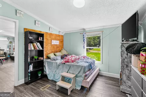 Bedroom - 949 Fox Bridge Rd, Dalton, GA 30721 photo 6 of 6