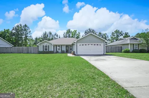 169 Huntington Dr, Kingsland, GA 31548