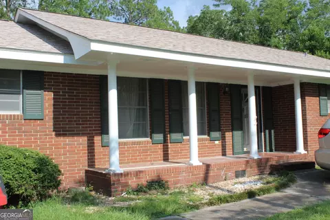 2609 Emmett Dr, Tifton, GA 31794