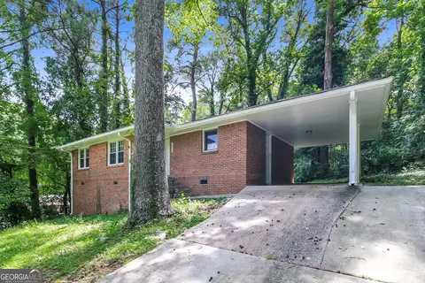 2850 Dearwood Dr SW, Atlanta, GA 30315