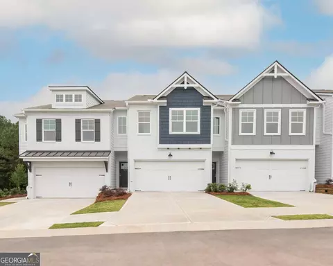 2548 NE Riverside Rd, Conyers, GA 30013