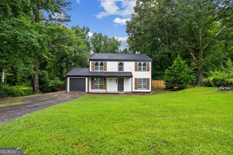 1481 Saint Dunstans Rd, Lithonia, GA 30058