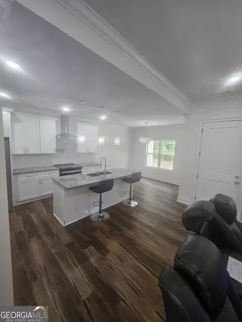 Kitchen - 119 Taylor Rd, Jackson, GA 30233 photo 6 of 6