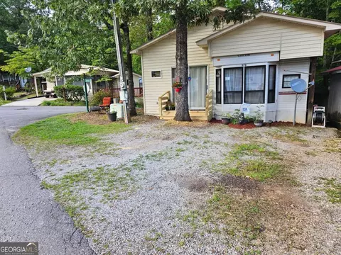 41 Cindy Pkwy #97, Cleveland, GA 30528