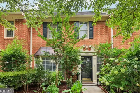 7905 Briar Villa Pl, Sandy Springs, GA 30350