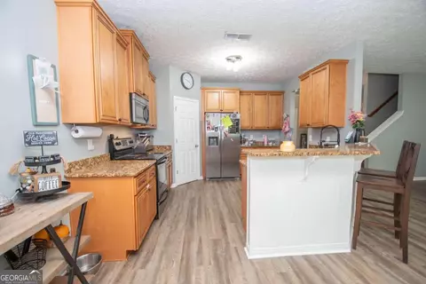 Kitchen - 130 Cedar Ridge Dr, Lagrange, GA 30241 photo 1 of 5