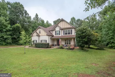 Exterior - 130 Cedar Ridge Dr, Lagrange, GA 30241 photo 3 of 8