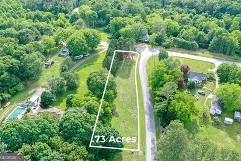 3610 Creekstone Dr, Gainesville, GA 30506
