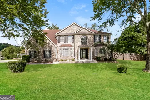 580 Lakewater View Dr, Stone Mountain, GA 30087