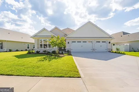 236 Jake Colton Dr, Kingsland, GA 31548