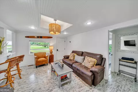Living - 483 Flintside Dr, Cobb, GA 31735 photo 3 of 3