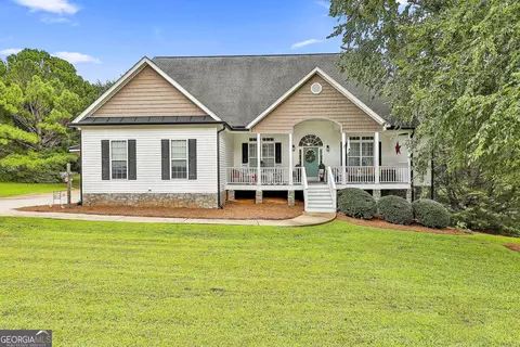 20 Ol Blues Pt, Newnan, GA 30263