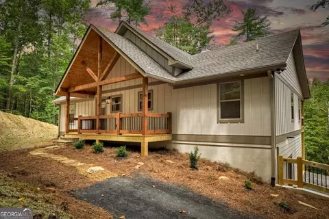 190 Monocle Dr, Ellijay, GA 30540