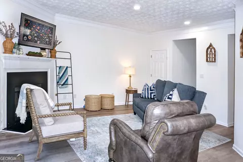 Living - 2566 Summit Cove Dr, Duluth, GA 30097 photo 1 of 2