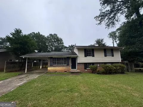 8766 Homewood Ct, Riverdale, GA 30274