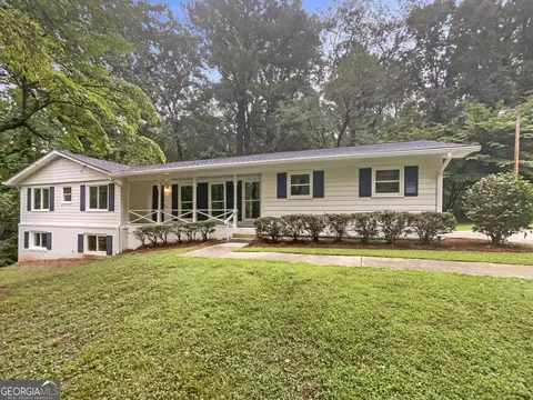 4726 Alpine Dr SW, Lilburn, GA 30047