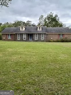 8165 S Marcus St, Wrightsville, GA 31096
