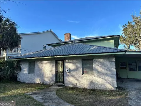 1021 Mallery St, St. Simons, GA 31522