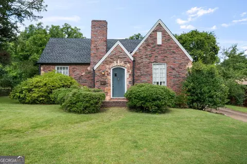 605 Avenue E, West Point, GA 31833