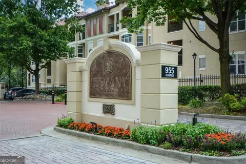 955 Juniper St #4112, Atlanta, GA 30309