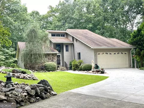 Exterior - 2088 Gresham Rd, Zebulon, GA 30295 photo 14 of 27