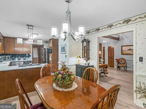 Dining - 2088 Gresham Rd, Zebulon, GA 30295 photo 4 of 4
