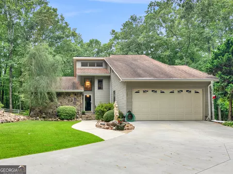 Exterior - 2088 Gresham Rd, Zebulon, GA 30295 photo 19 of 27