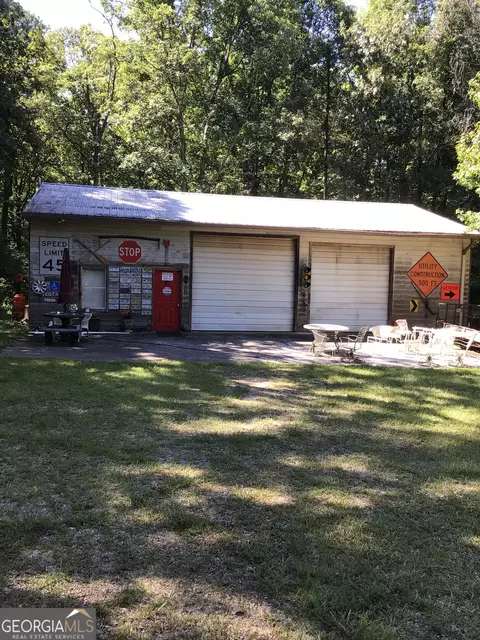 Other - 2088 Gresham Rd, Zebulon, GA 30295 photo 9 of 15