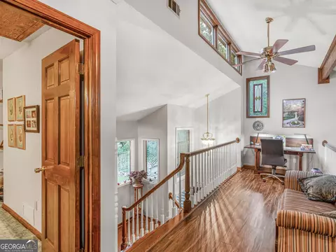 Entry Way - 2088 Gresham Rd, Zebulon, GA 30295 photo 4 of 5