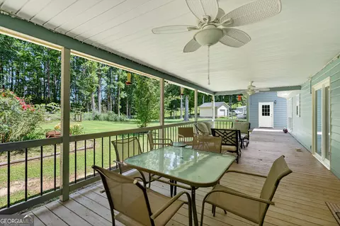 Exterior - 106 Ivy Ct, Lagrange, GA 30241 photo 2 of 5
