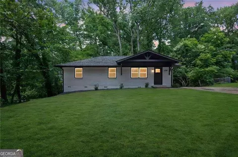 1733 Hollyhock Ter, Decatur, GA 30032