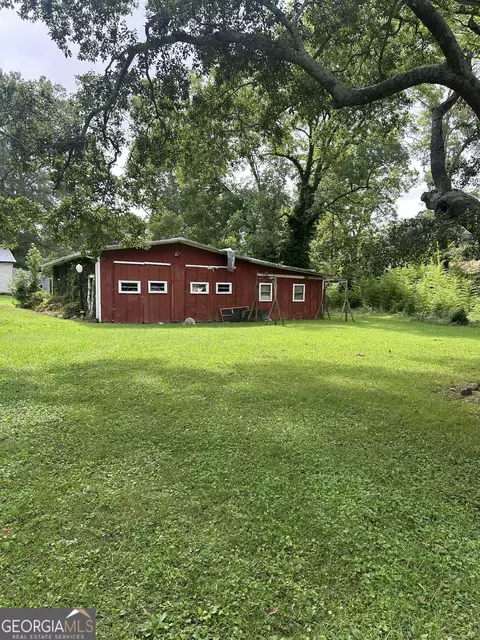 Exterior - 23 Oak St, Hampton, GA 30228 photo 3 of 4