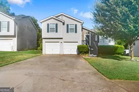127 Lake Ter, Mcdonough, GA 30253